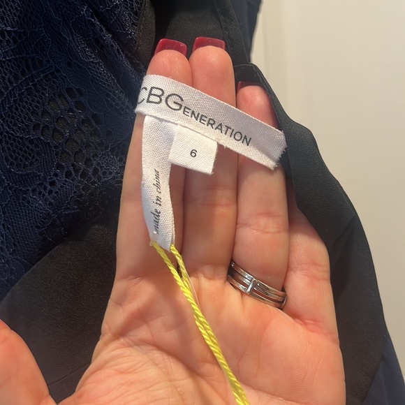 BcbgGeneration maxi dress. Size 6. - Picture 4 of 7